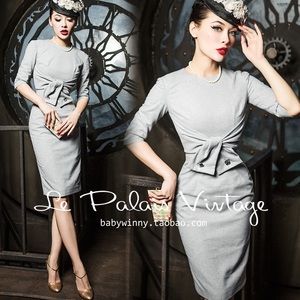 Le Palais Vintage Elegant Gray Bow Sheath Dress